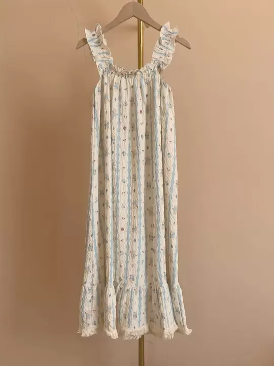 🌸 فستان النوم الصيفي للنساء – خفة كالنسمة وأناقة كالحكاية! 🌙 4