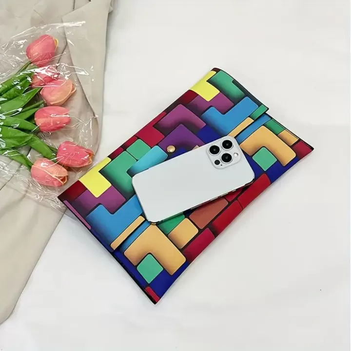 ✨👜 حقيبة صيفية عصرية بنمط هندسي ملوّن 🌈☀️ 4